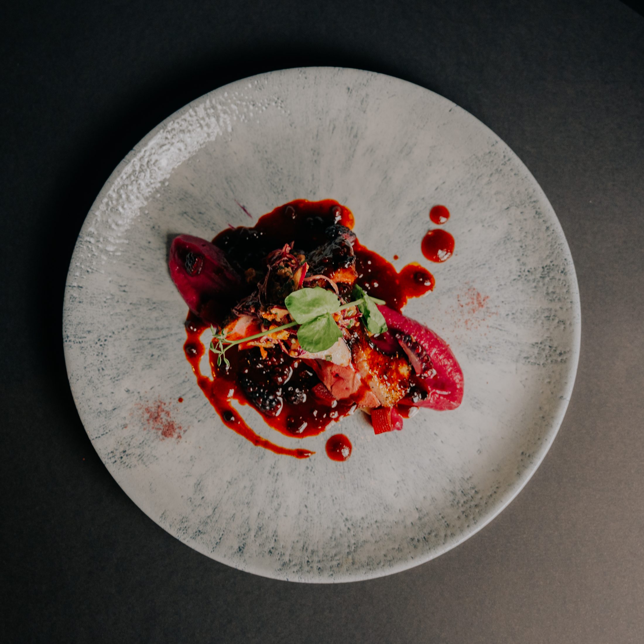 Dessert aux fruits rouges