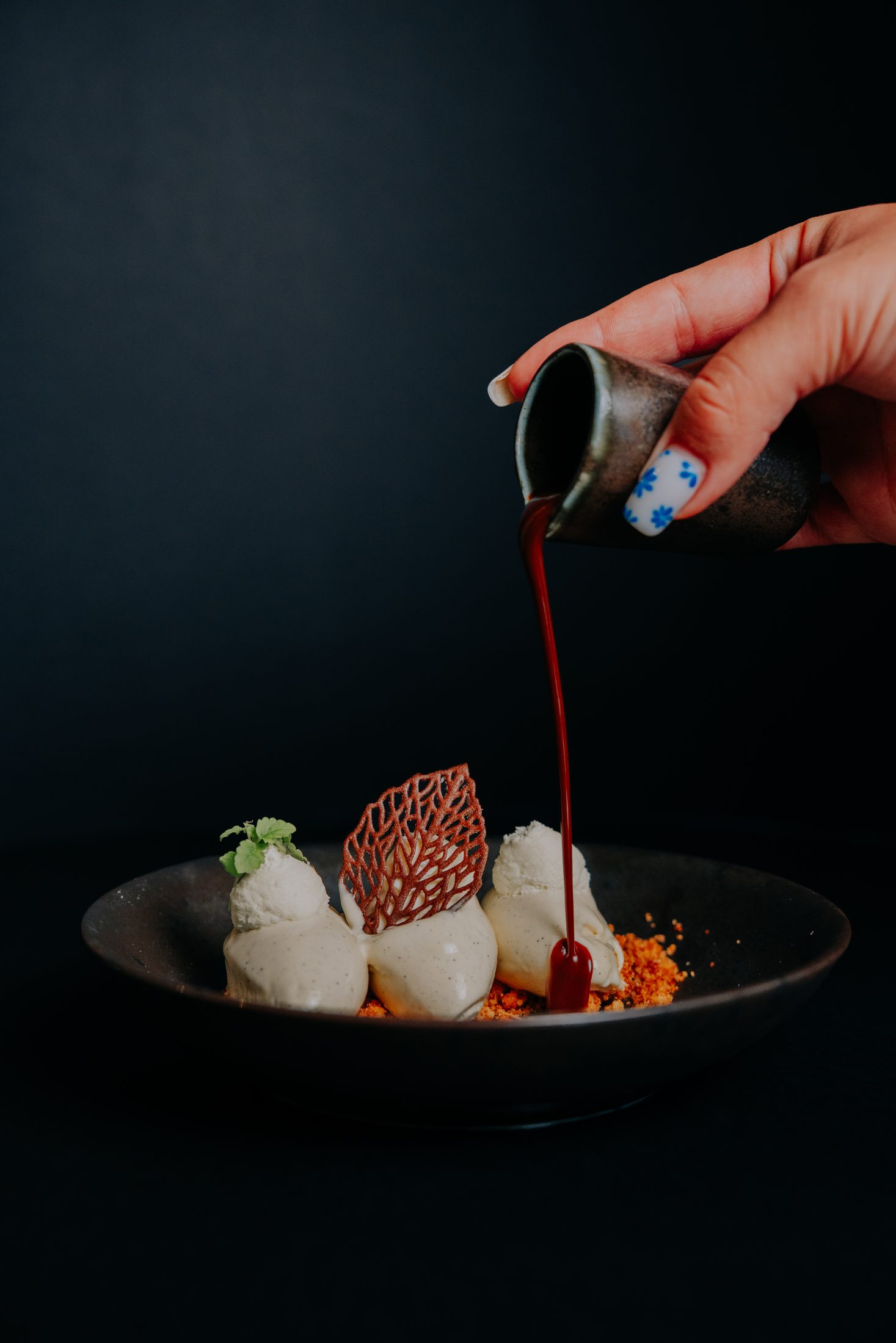 Dessert et sauce versée minute